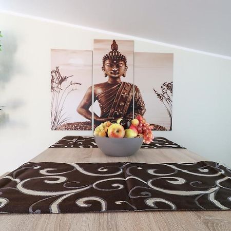 Zen Home Syracuse ภายนอก รูปภาพ