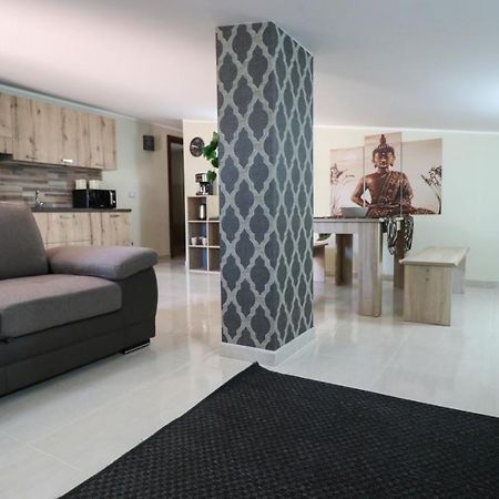 Zen Home Syracuse ภายนอก รูปภาพ