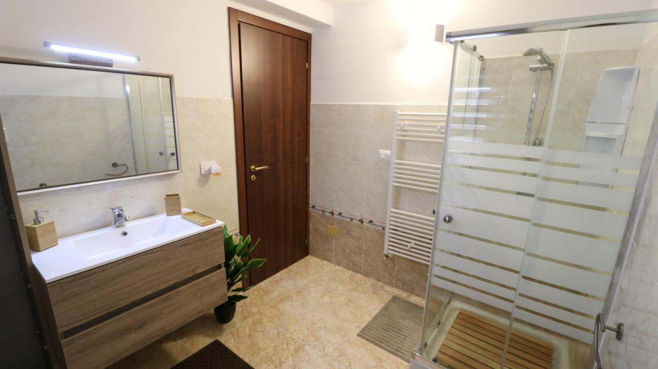 Zen Home Syracuse ภายนอก รูปภาพ