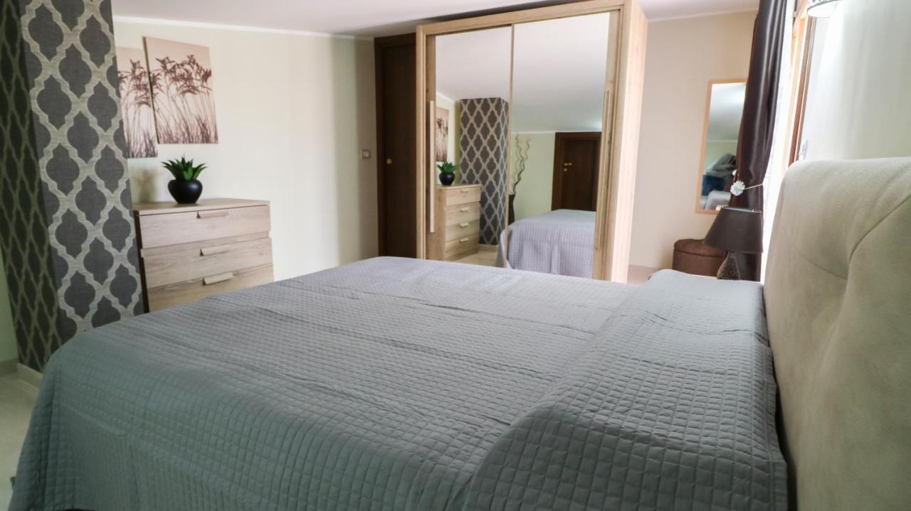 Zen Home Syracuse ภายนอก รูปภาพ