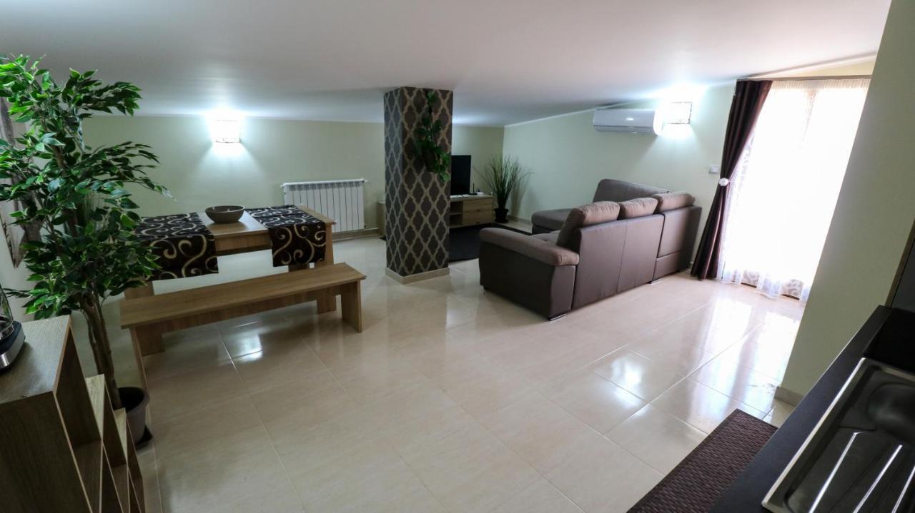 Zen Home Syracuse ภายนอก รูปภาพ